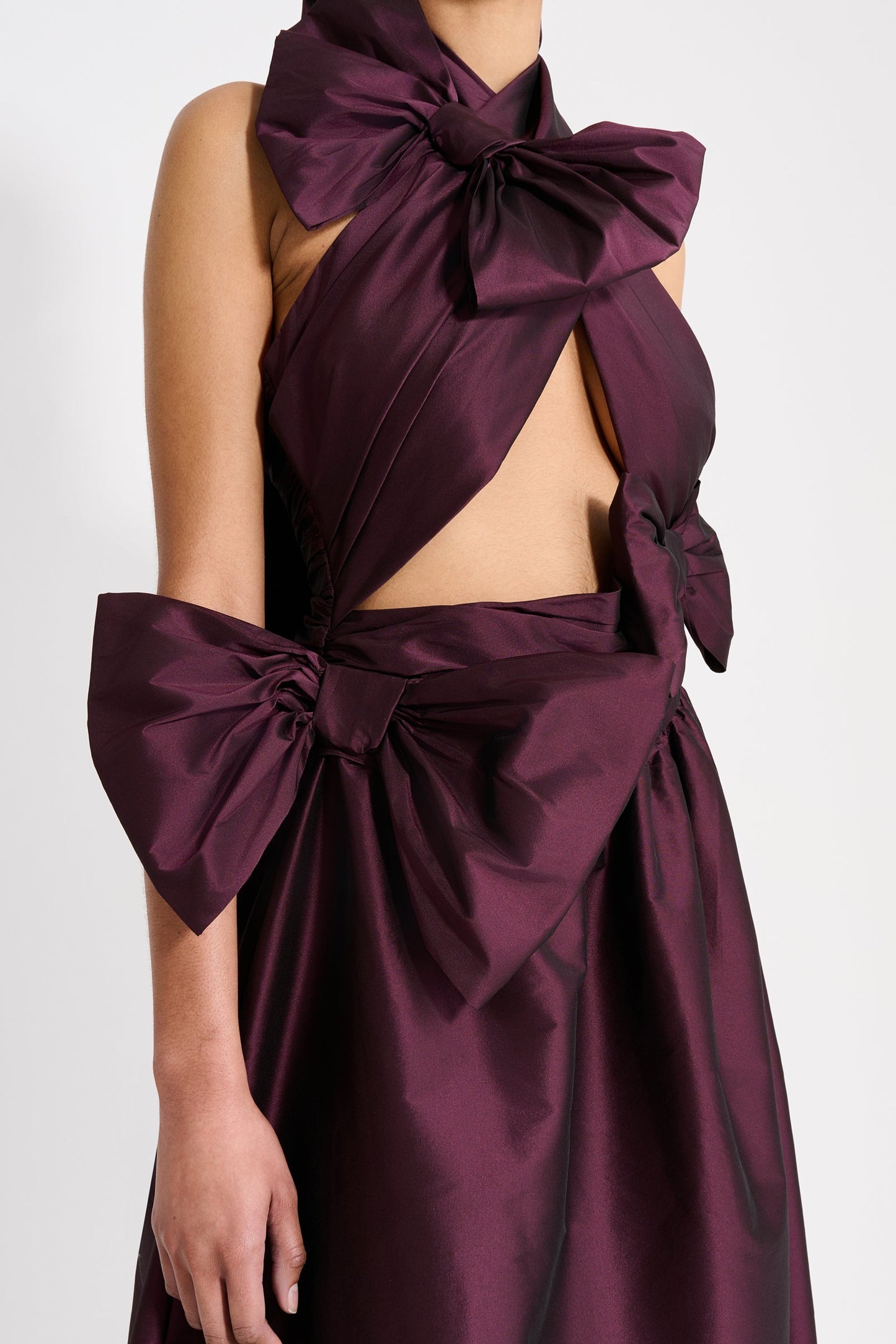 DRAPE BOW TAFFETA GOWN