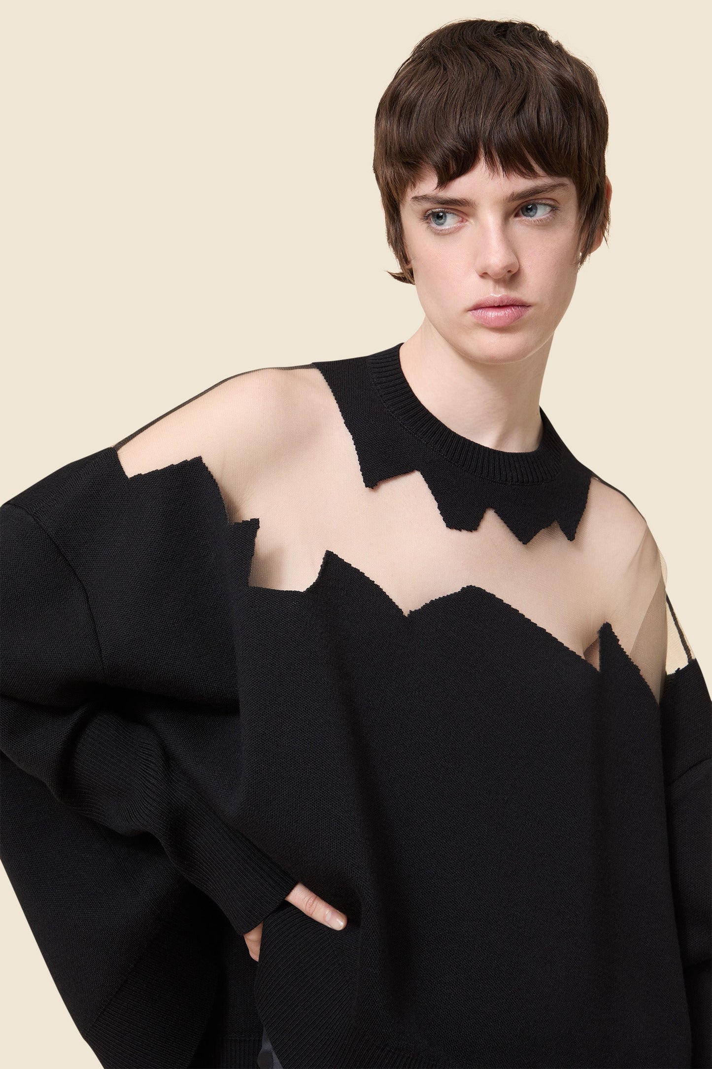OVERSIZED WOOL SWEATER